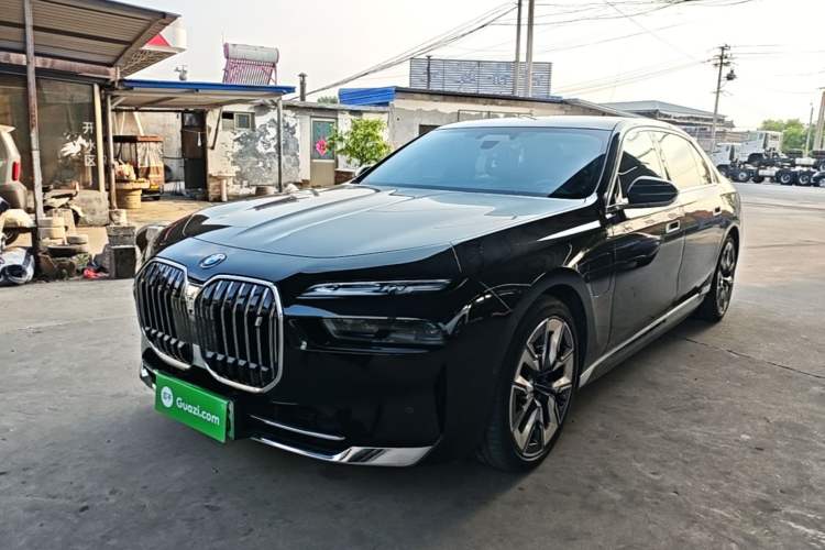Used BMW i7 2023 eDrive50L Prestige Luxury Package