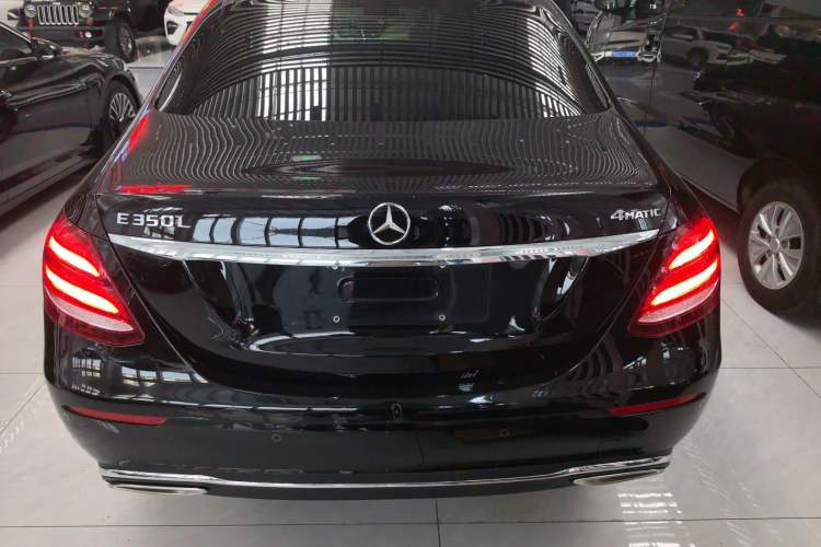 Used Mercedes-Benz E-Class 2019 E 260 L 4MATIC