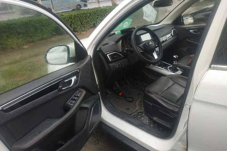 Used Zotye Domy X5 2016 1.5T Manual Luxury 7-Seater China V Emission Standard
