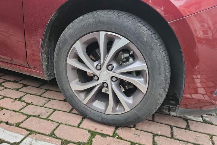 Used Buick Verano 2022 Pro 533T Enjoyment Edition Right Front Wheel Hub