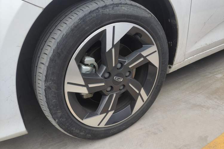 Used Geely Auto Emgrand L HiP 2024 Longteng Edition 1.5TD-DHT Pro 100KM Excellence Model Left Front Wheel Hub