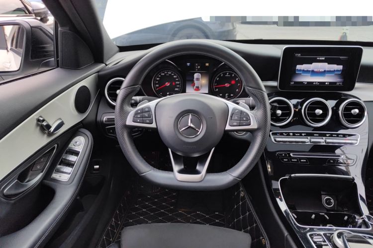 Used Mercedes-Benz C-Class 2017 Restyled C 200 Sport Edition Steering Wheel