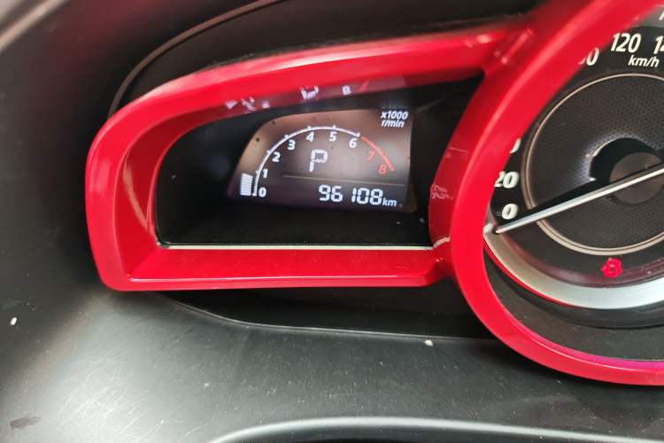 Used Mazda 3 Axela 2016 Hatchback 1.5L Automatic Comfort Model Odometer Close Up