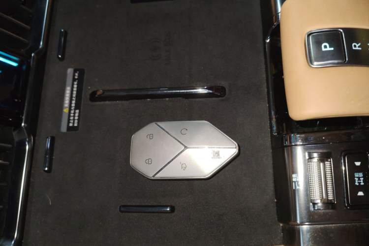 Used Formula Leopard Leopard 8 2025 Smart & Brave Flagship Edition 7 Seats