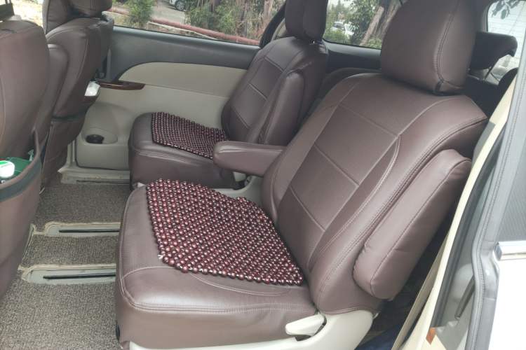 Used BYD M6 2013 2.0L Manual Comfort Edition