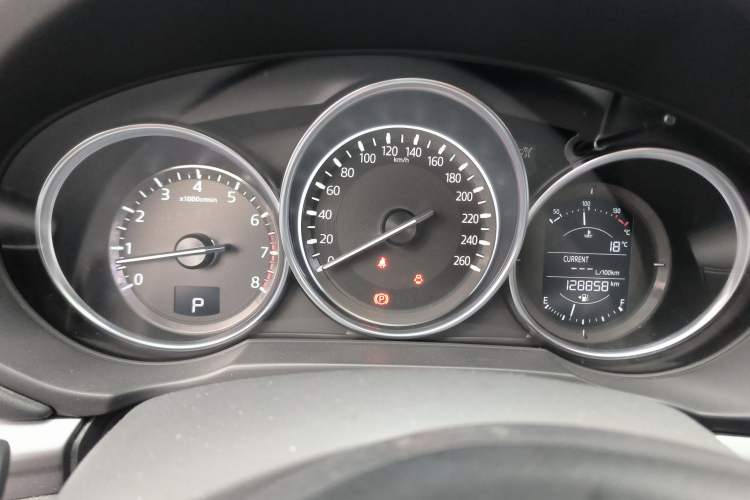 Used Mazda CX-5 2017 2.0L Automatic 2WD ZhiShang Trim China VI Standard
