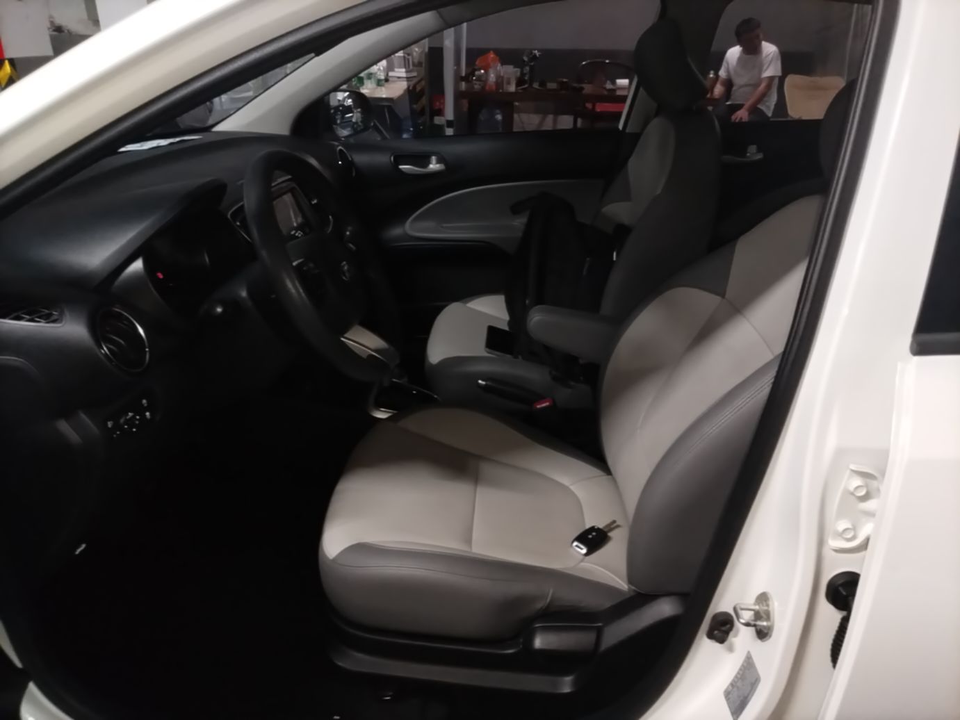 Interior delantero