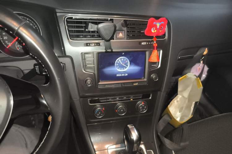 Used Volkswagen Golf 2017 230TSI Automatic Comfort Edition – Celebrating Milestone of One Million Units
