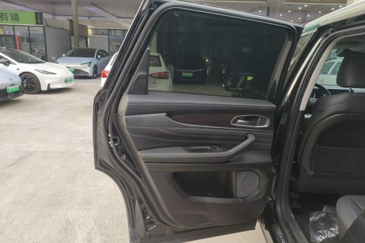 Used EXEED Lanyue 2021 400T Two-Wheel Drive Starlight Pro Edition 7-Seater
