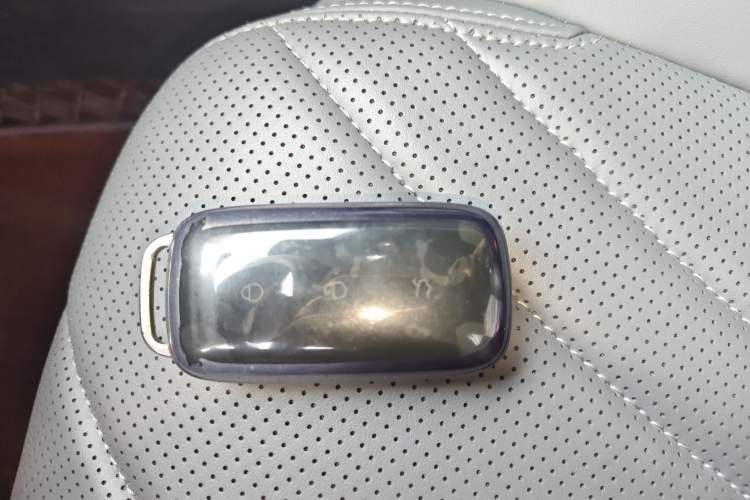 Used Geely Galaxy L6 2025 EM-i 140km Long-Range Version