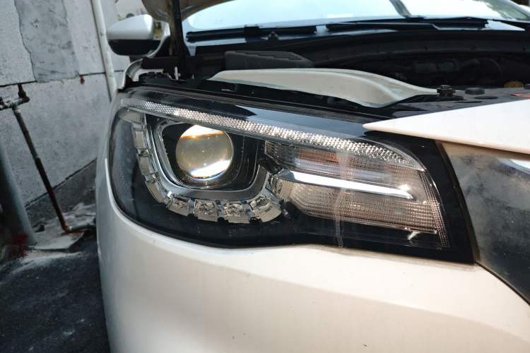 Used MG HS 2019 20T Automatic Two-Wheel Drive Luxury Edition China VI Standard