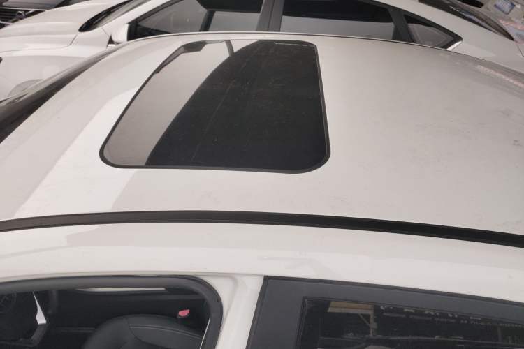 Used Geely Auto Emgrand GL 2018 1.4T DCT Elite Smart Connectivity Version Roof