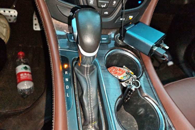 Used Buick Envision 2017 28T Four-Wheel Drive Elite Model