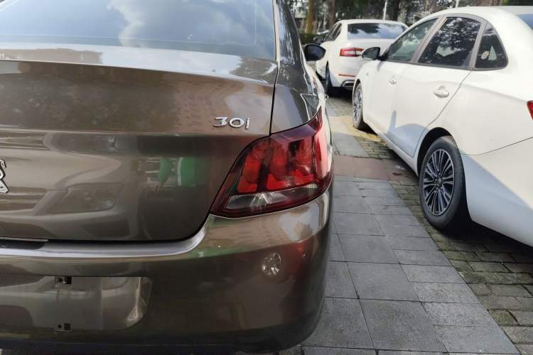 Used Peugeot 301 2017 1.6L Manual Comfort Edition