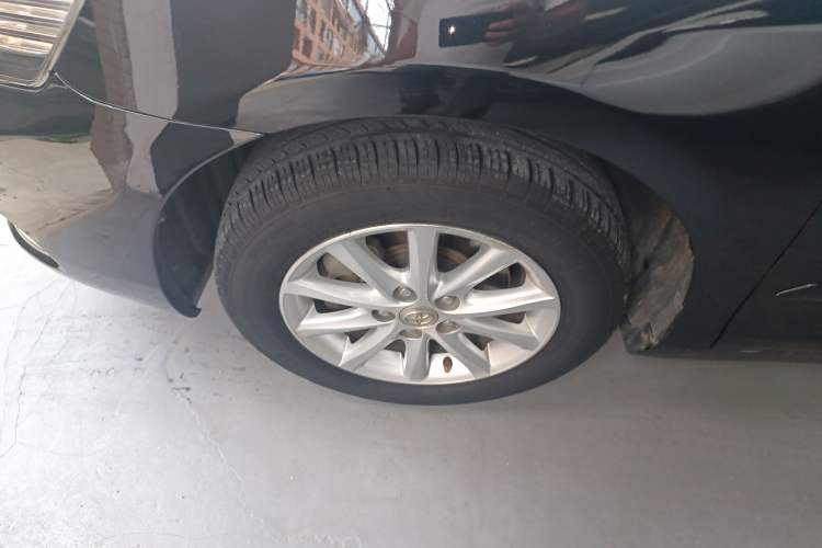Used Toyota Camry 2013 200G Classic Luxury Edition Left Front Wheel Hub