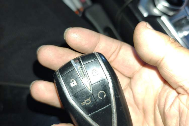 Used CHANGAN UNI-V 2022 1.5T Prestige Version Vehicle Key