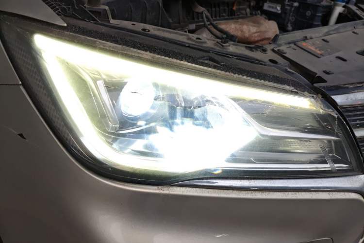 Used Roewe i5 2020 1.5L Automatic 4G Connect Luxury Flagship Edition