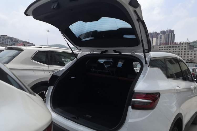 Used Geely Auto Coolray 2020 PRO 260T DCT Knight Trunk