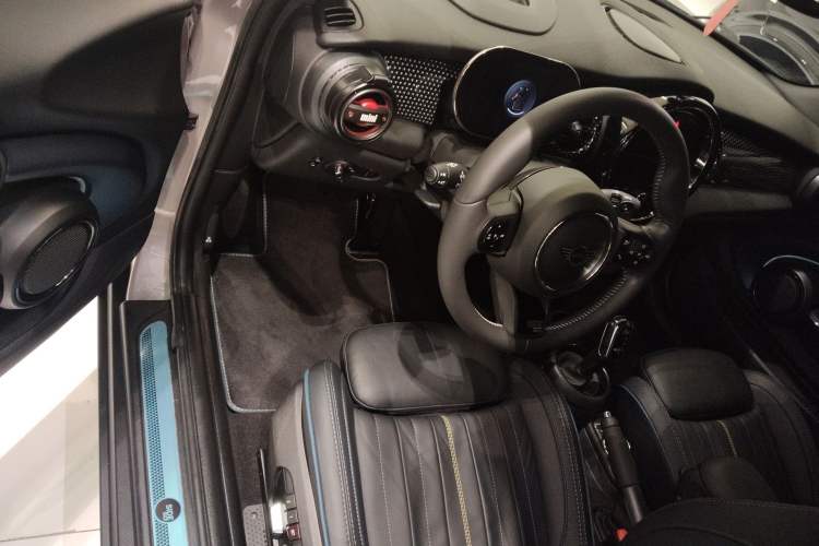 Used MINI 2022 Revised 2.0T COOPER S CABRIO Sidewalk