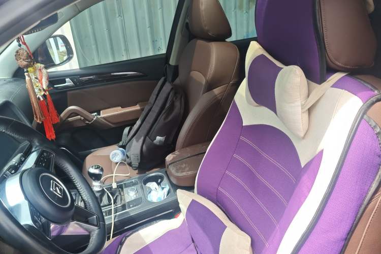 Used Zotye T600 2016 Sport Edition 1.5T Manual Luxury Model Left Front Seat