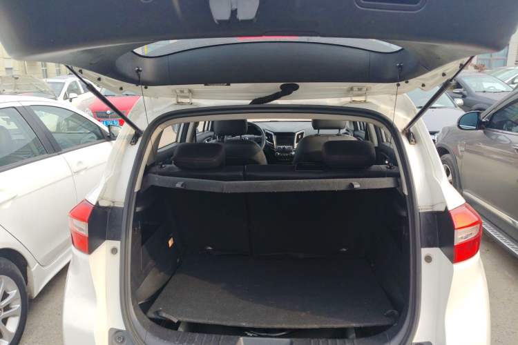 Used CHANGAN CS15 2016 1.5L Manual Fashion Edition
