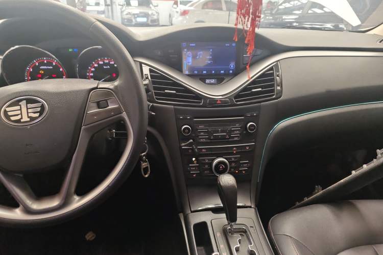 Used Bestune B70 2016 2.0L Automatic Luxury Model
