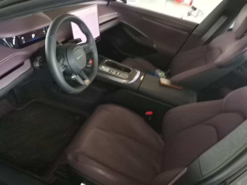 Used Xiaomi Auto SU7 2024 Rear-Drive Ultra-Long Range Advanced Pro-Level Intelligent Driving Version — 16