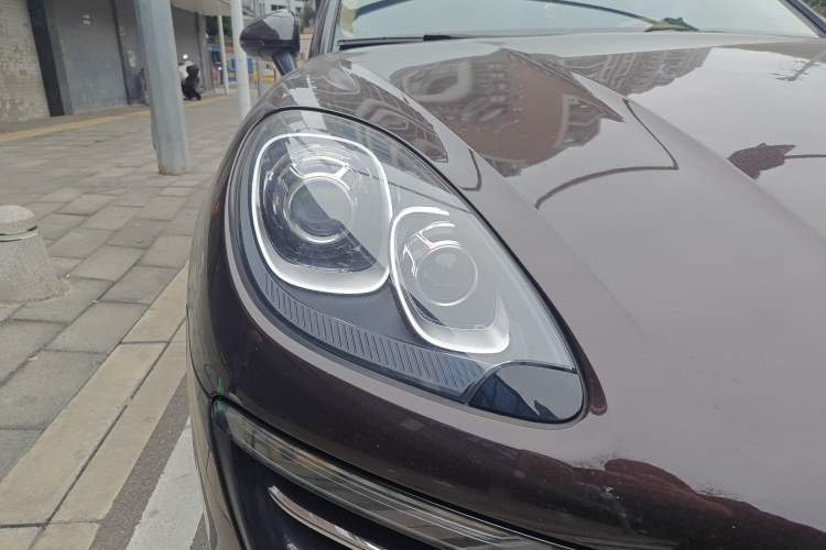 Used Porsche Macan 2016 Macan 2.0T