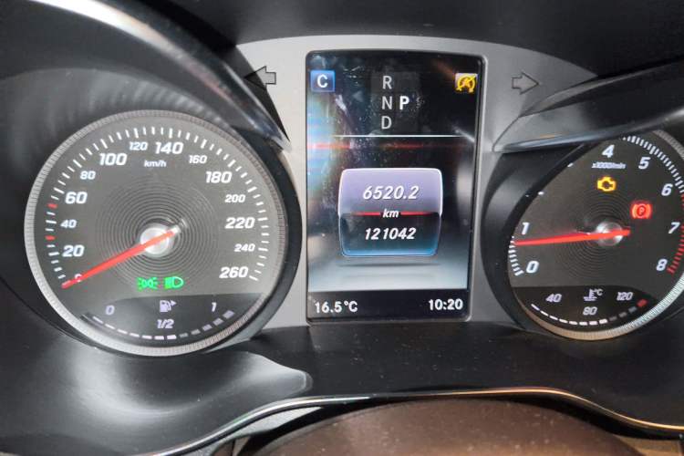 Used Mercedes-Benz GLC 2019 GLC 260 L 4MATIC Dynamic Model