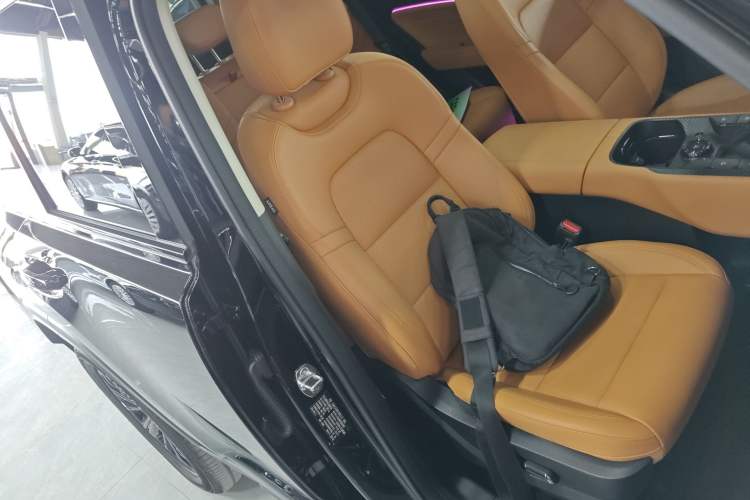 Used Haval Raptor New Energy 2024 Hi4 145 Cross-Over Edition Right Front Seat