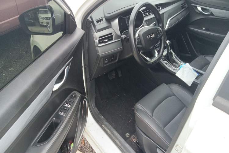 Used Geely Auto Emgrand 2021 UP 1.5L CVT Luxury Model
