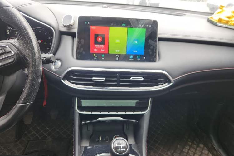 Used MG HS 2019 20T Manual Two-Wheel Drive Luxury Edition China VI Standard
