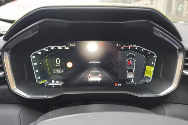 Used Lynk & Co 05 2020 2.0TD Two-Wheel Drive Shine Halo