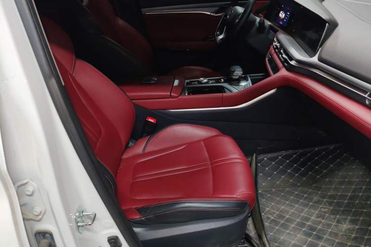 Used Changan CS75 PLUS 2022 1.5T Automatic Luxury Model