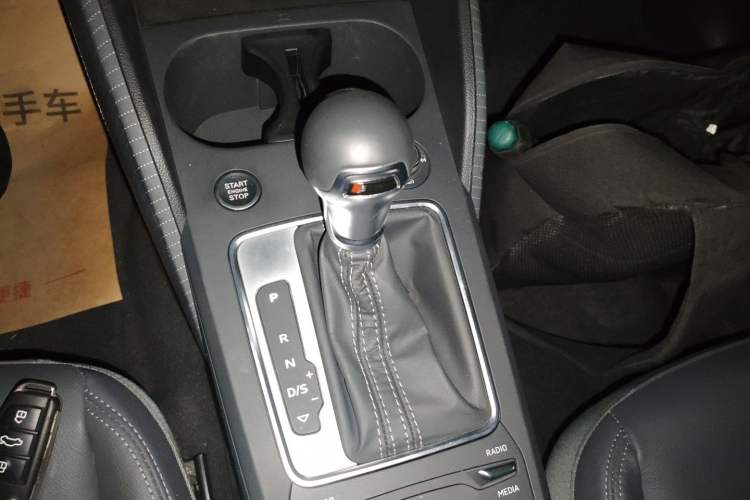 Used Audi Q2L 2023 35TFSI Fashionable and Elegant Model