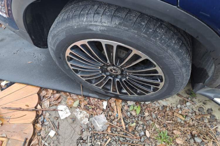 Used Mercedes-Benz GLC 2018 GLC 200 4MATIC Right Rear Wheel Hub