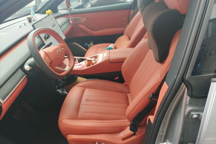 Used ONVO L60 2024 60 kWh Rear-Drive Version Left Front Seat