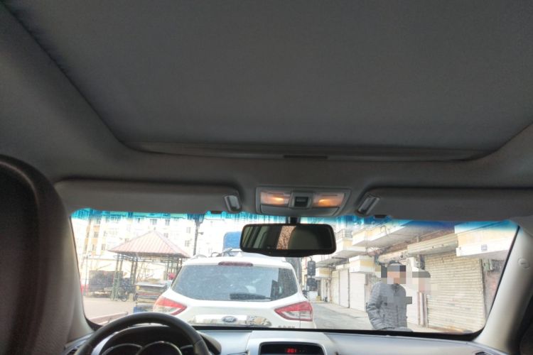 Used Kia Sorento 2009 2.4L Ultimate Edition Headliner