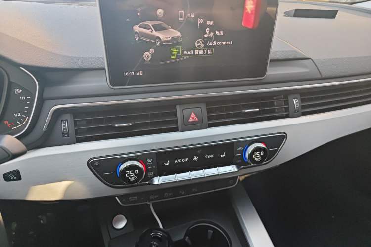 Used Audi A4L 2019 40 TFSI Fashion Edition China VI Emission Standard