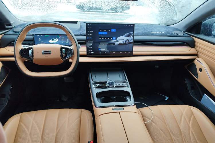 Used Geely Galaxy Galaxy 8 2025 130km EM-P Starship Edition