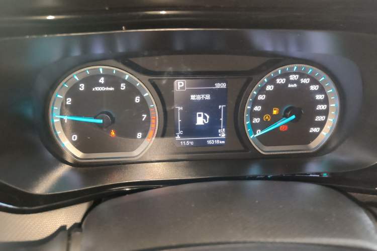 Used CHANGAN OSHAN X5 2023 Enjoy Edition 1.5T DCT Luxury Model Instrument Cluster