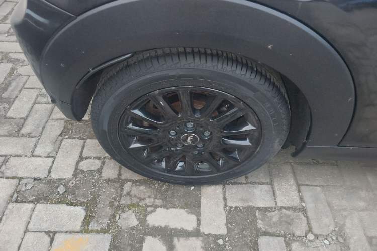 Used MINI MINI 2014 1.5T COOPER Fun
