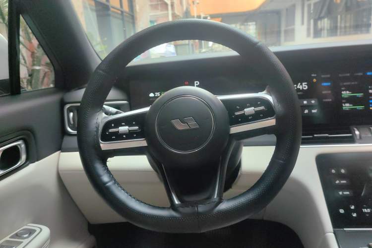 Used Li Auto ONE 2021 Extended-Range 6-Seater Version Steering Wheel