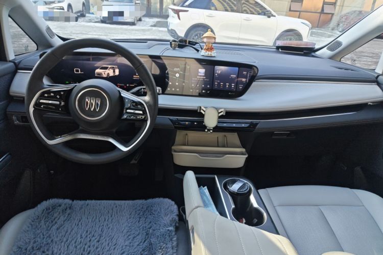 Used Buick GL8 2026 Model Lu Zun Prestige Edition