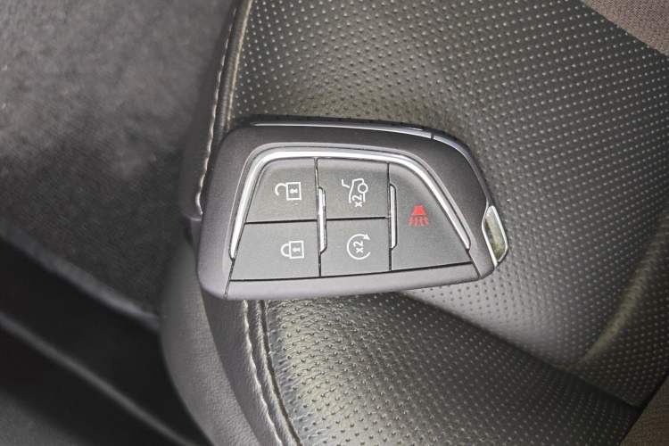 Used Cadillac CT5 2022 28T Luxury Edition Vehicle Key