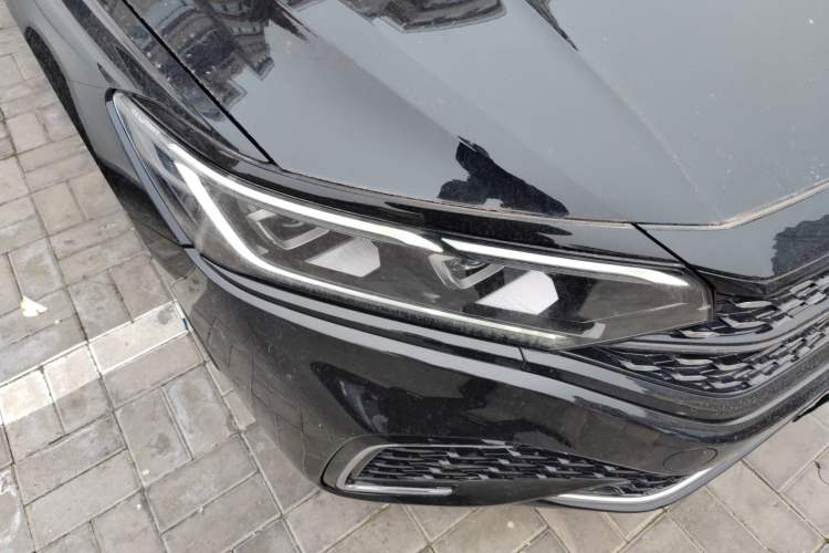 Used Volkswagen Passat 2023 Restyled 330TSI Starry Luxury Edition
