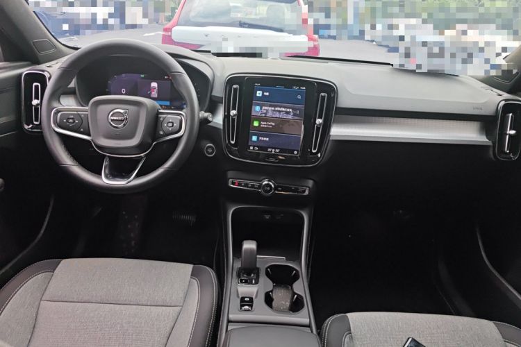 Used Volvo XC40 2023 B3 Smart & Stylish Edition
