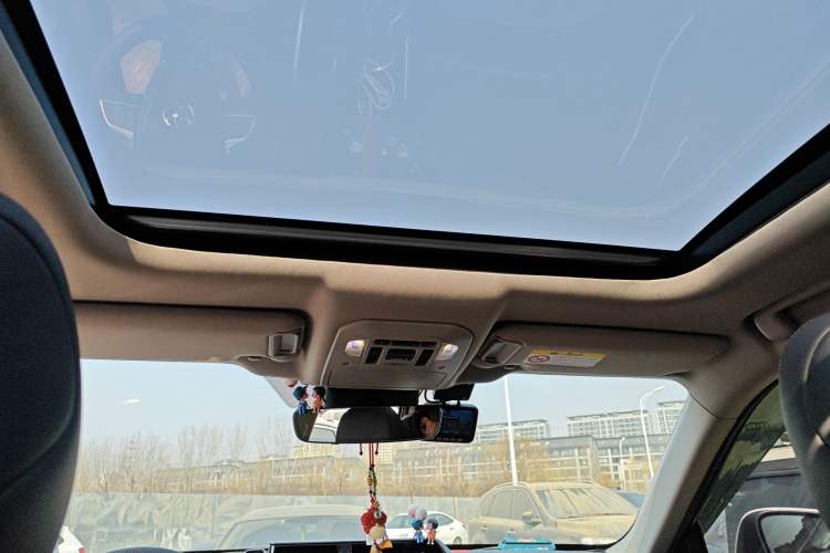 Used Toyota Highlander 2022 Dual-Engine 2.5L Four-Wheel Drive Prestige Version 7 Seats