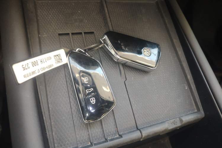 Used Volkswagen ID.UNYX 2024 Pro Long-Range Version