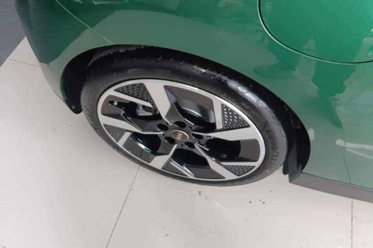 Used MINI Electric COOPER 2024 452km COOPER SE Artist
